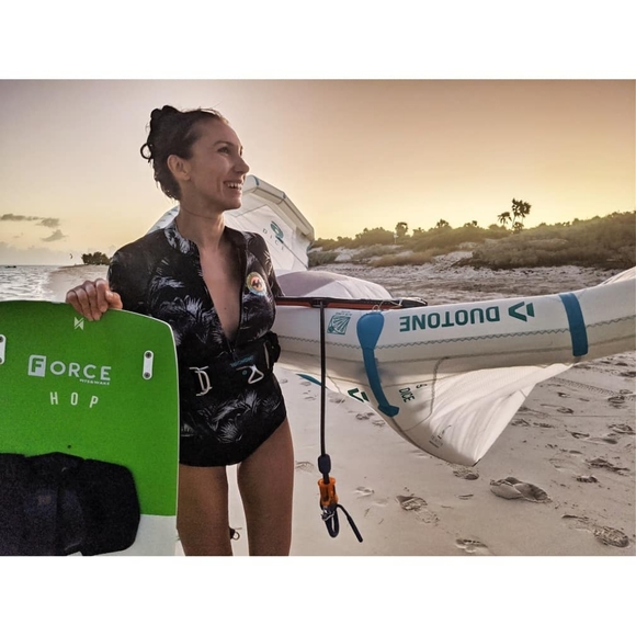 Meet your Posher, Anna - Picture 3 of 4